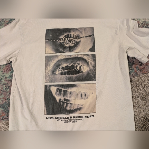 Los Angeles Privileges Oversized Graphic Tee - Picture 2 of 8